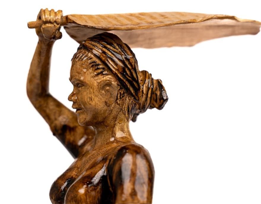 Salgro Wood-Carving
